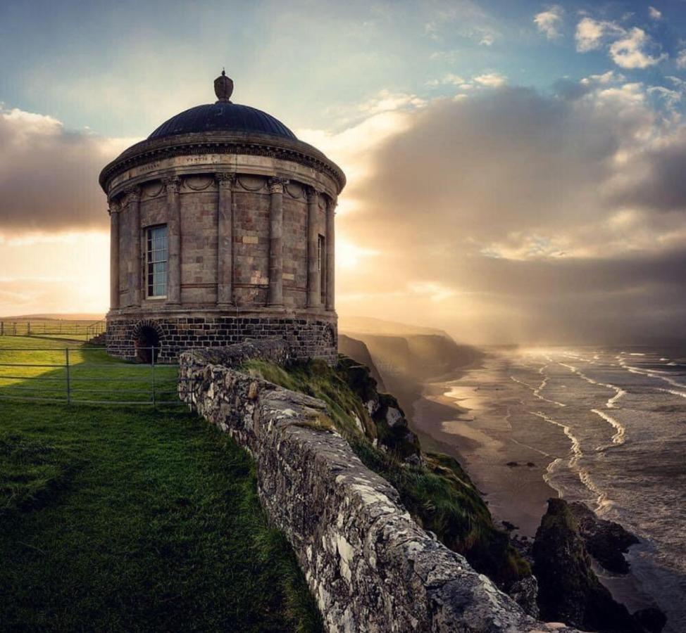 Ballycastle Hilltop Apartment Dış mekan fotoğraf
